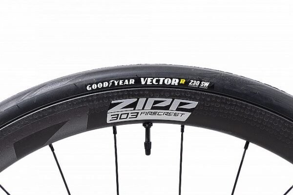 ENVE Demo Melee Force D2 AXS/Zipp Road Bike - Image 7