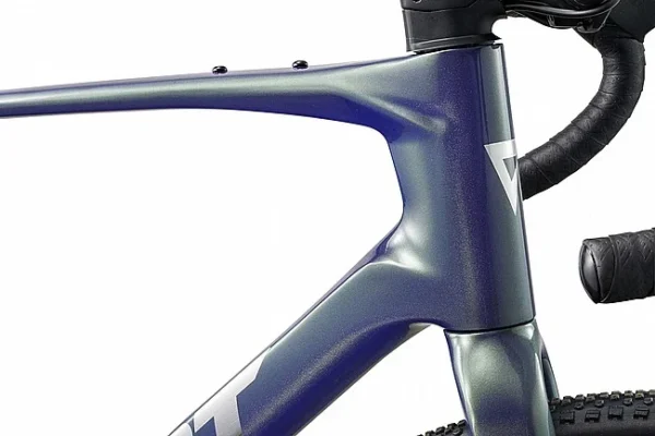 Giant 2025 Revolt Advanced Pro 0 Gravel Bike - Image 6