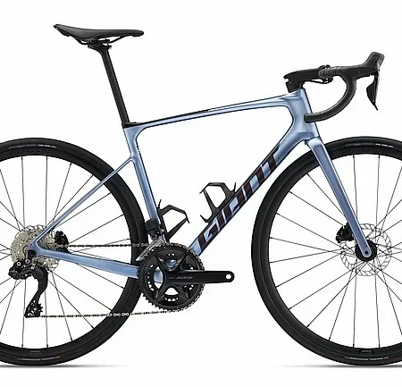 Giant 2025 Defy Advanced 1 Road Bike