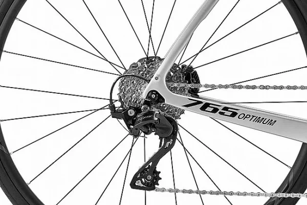 Look 765 Optimum Shimano 105 12spd Road Bike - Image 6